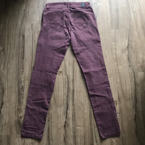 SOLD❌ Plum Skinny Stretch Pants by Jolt Jeans - Picture 4 of 8